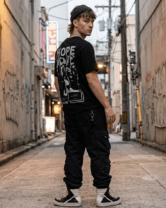 Áo Thun LostYouth: Tuyên Ngôn Cá Tính Bứt Phá Mọi Giới Hạn Streetwear